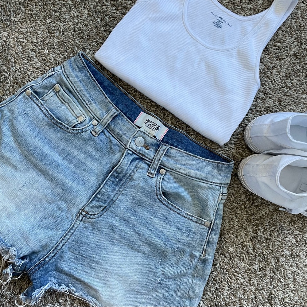 High Waisted Denim Shorts PINK Victorias Secret - Picture 2 of 2